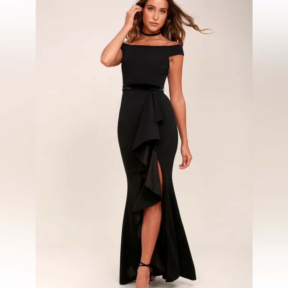 Lulu’s Black Off the Shoulder Maxi Dress